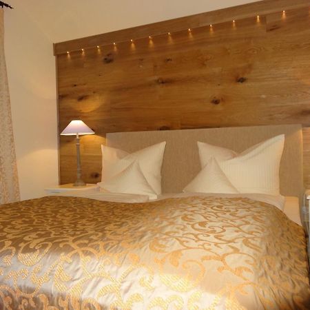 Hotel Am Rehberg リンダウ エクステリア 写真