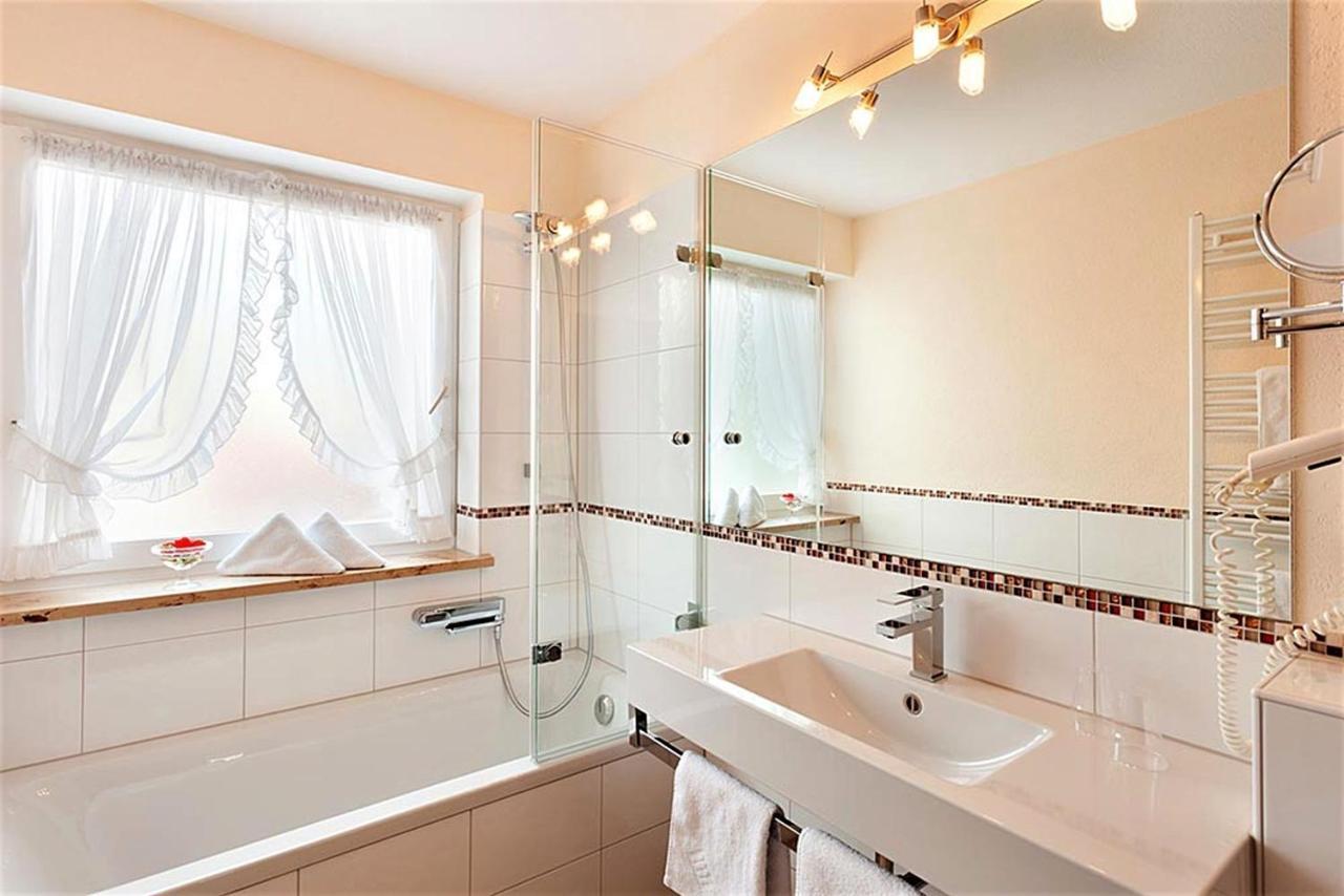 Hotel Am Rehberg リンダウ エクステリア 写真