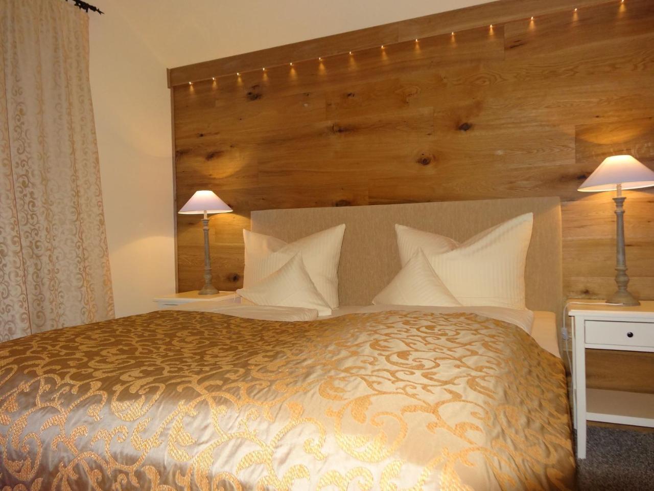 Hotel Am Rehberg リンダウ エクステリア 写真